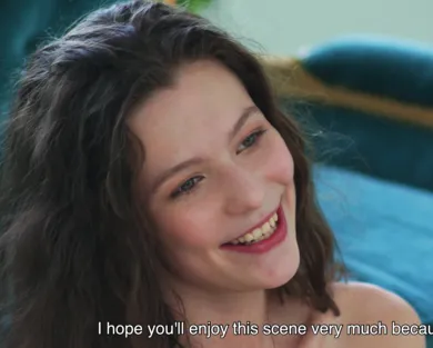 Смотреть порно: Секс втроем с новыми друзьями